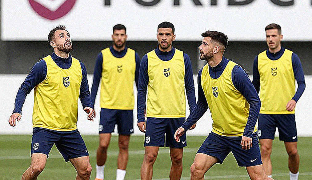 Mestalla, Aguirre và bài kiểm tra sinh tử của Valencia