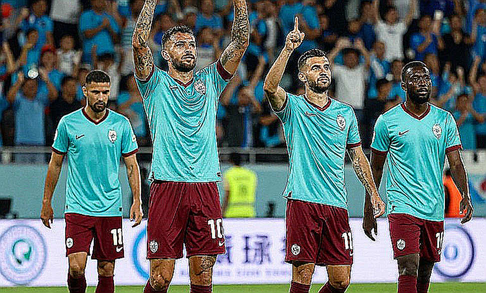 Manchester United 4-0 Sabah FK: Dorgu shines on debut, Martinez scores first at Old Trafford Manchester United 4-0 Sabah FK: Dorgu shines on debut, Martinez scores first at Old Trafford
