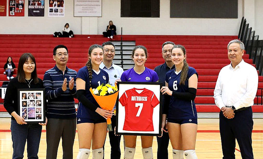 Chung kết AVP League 2026: Nghệ thuật vô hiệu hóa tay chặn và bài toán bắp chân của Dalhausser