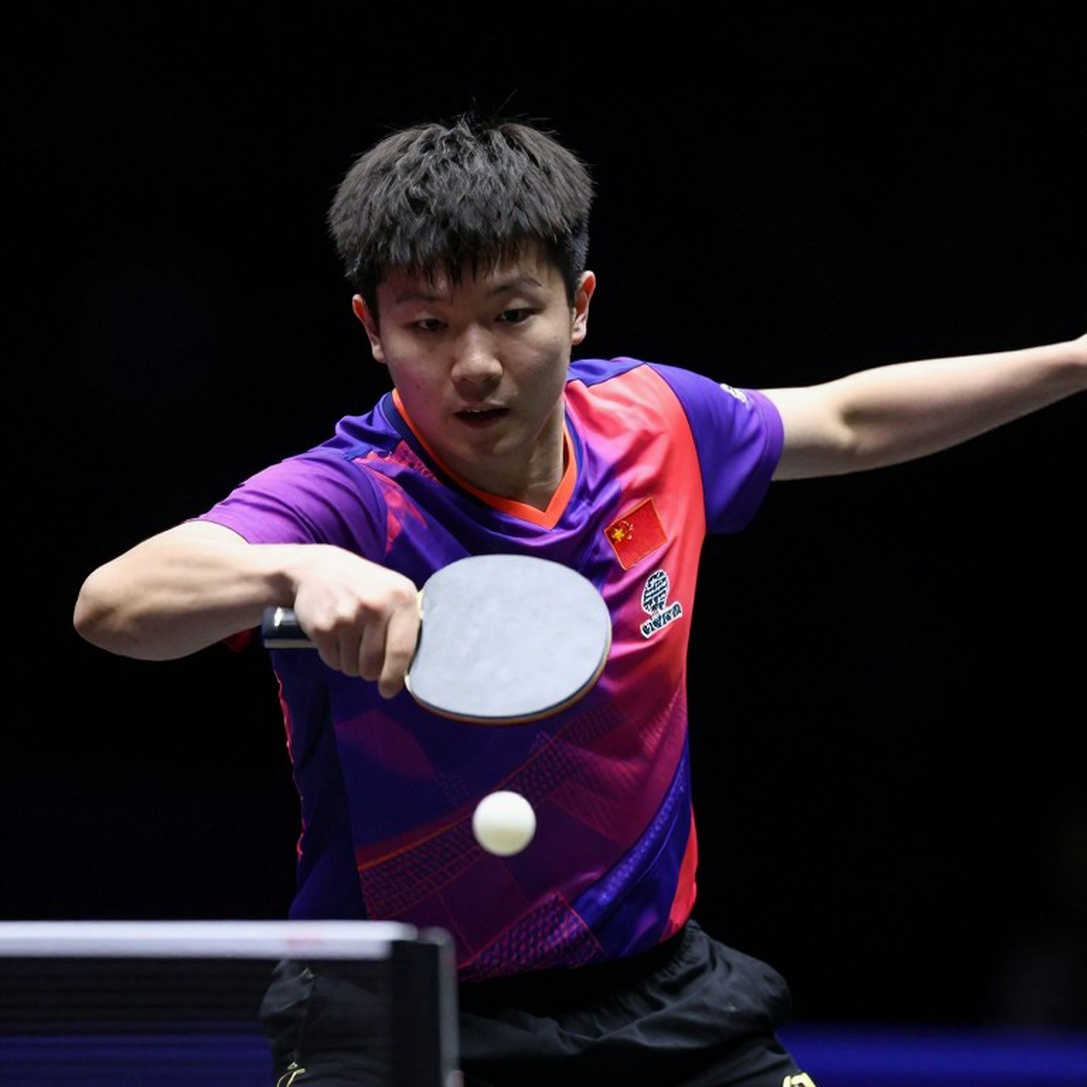 Cú đặt cược mái tóc của Hoàng Luân: Esports Việt Nam đang xuất khẩu câu chuyện, không phải cúp vàng