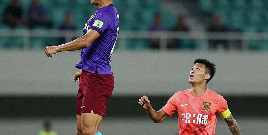 Bảng số trống và cái bẫy kết luận sớm giữa mùa giải bóng đá