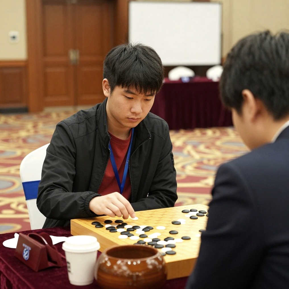 Vua trở lại: Carlsen và bài toán lịch thi đấu khắc nghiệt tại Global Chess League 2026 Vua trở lại: Carlsen và bài toán lịch thi đấu khắc nghiệt tại Global Chess League 2026