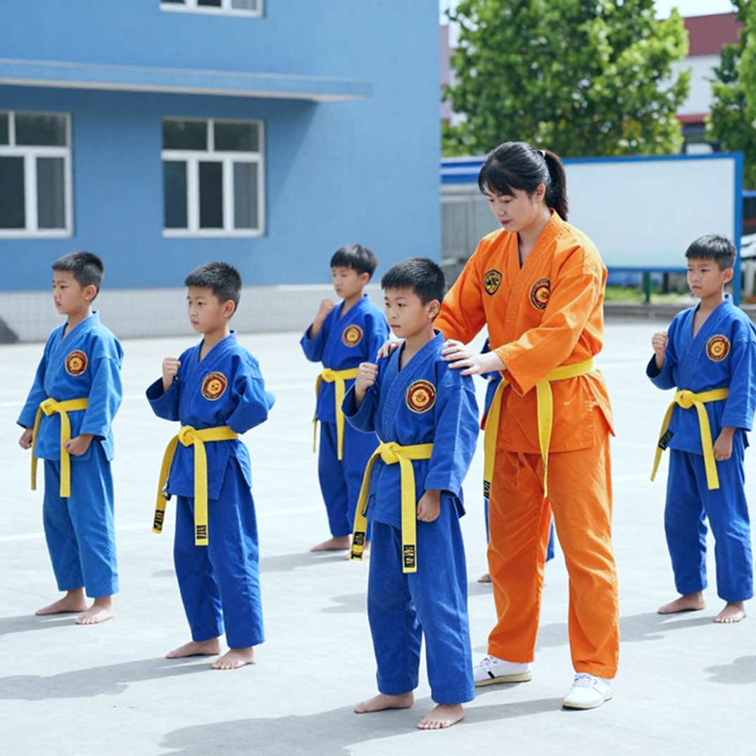 Bóng đá Việt Nam không cần 'ngôi sao' để thắng: Bài học từ những khán đài im lặng Bóng đá Việt Nam không cần 'ngôi sao' để thắng: Bài học từ những khán đài im lặng